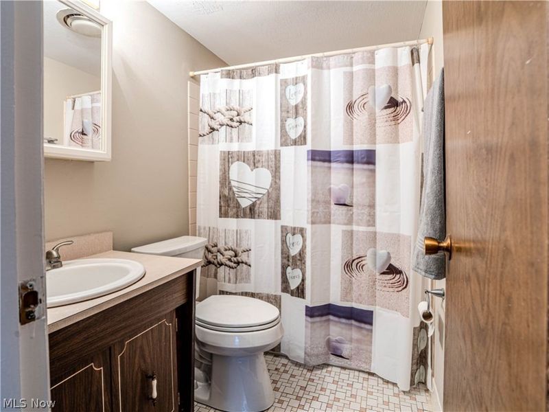 6260 Greenwood Pkwy Parkway, Unit 101, Sagamore Hills, OH 44067 Photo 24