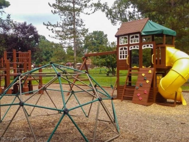 6260 Greenwood Pkwy Parkway, Unit 101, Sagamore Hills, OH 44067 Photo 28