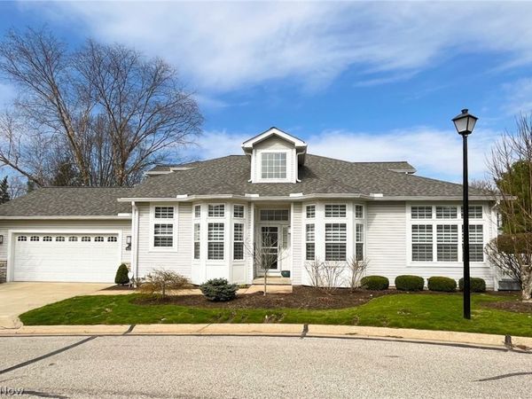 15 Orchard Circle, Orange, OH 44022