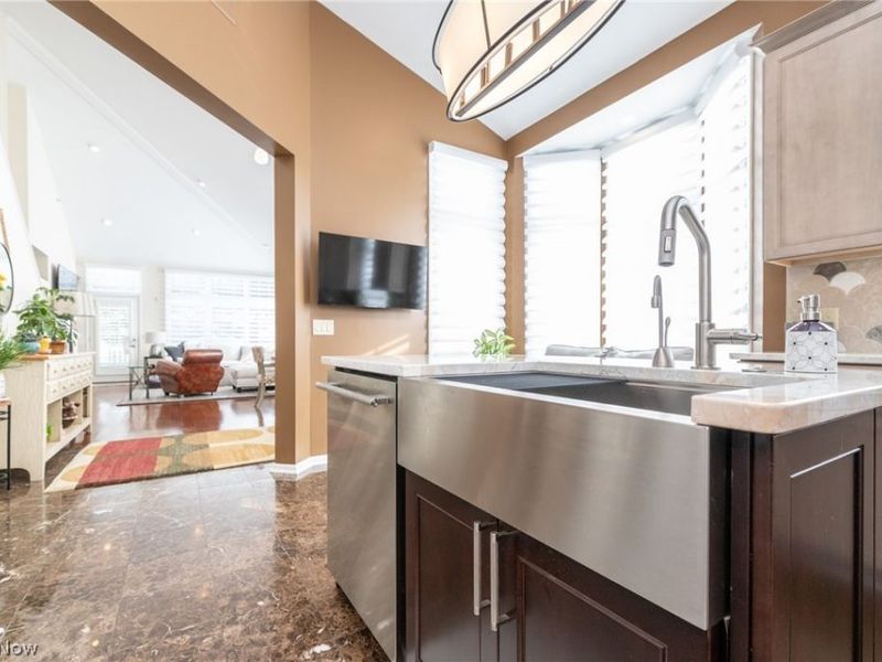 15 Orchard Circle, Orange, OH 44022 Photo 13