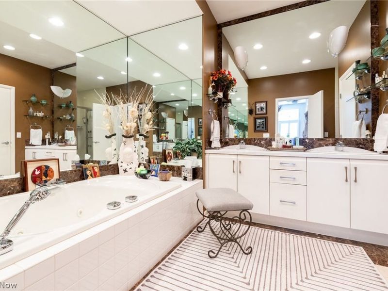 15 Orchard Circle, Orange, OH 44022 Photo 22