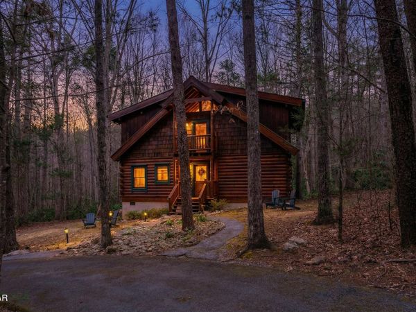 3140 Brothers Way, Sevierville, TN 37862