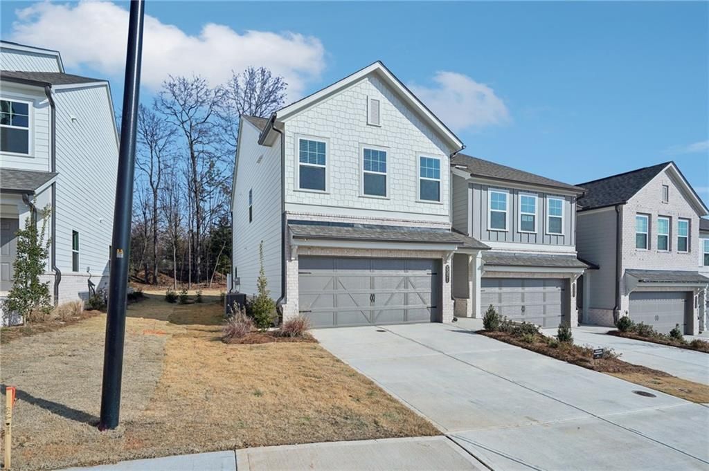 5321 Frontier Court, Flowery Branch, GA 30542 Main Photo