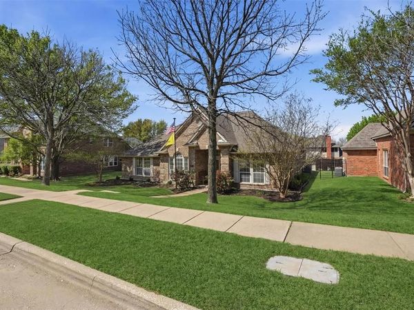 6613 Barclay Lane, Garland, TX 75044