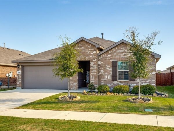 605 Basteen Lane, Justin, TX 76247