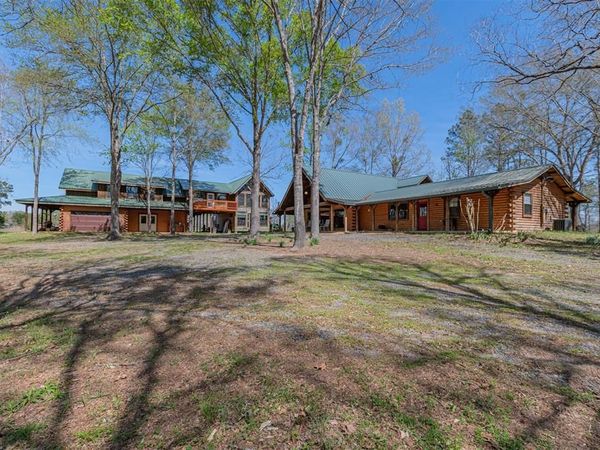 10523 US Highway 59 S, Marshall, TX 75672