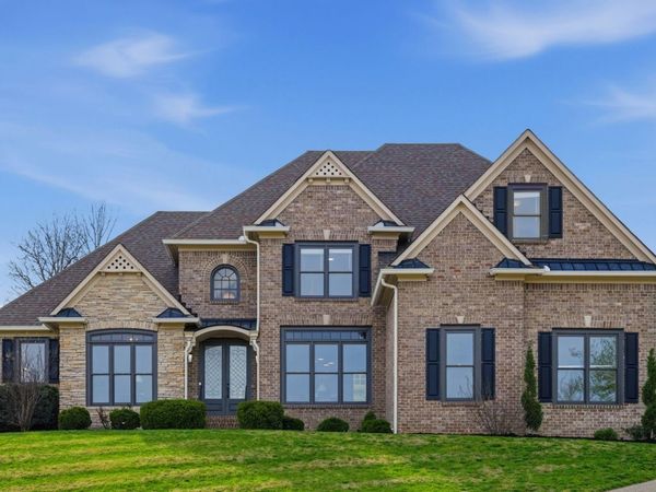 1195 Retreat Ln, Brentwood, TN 37027