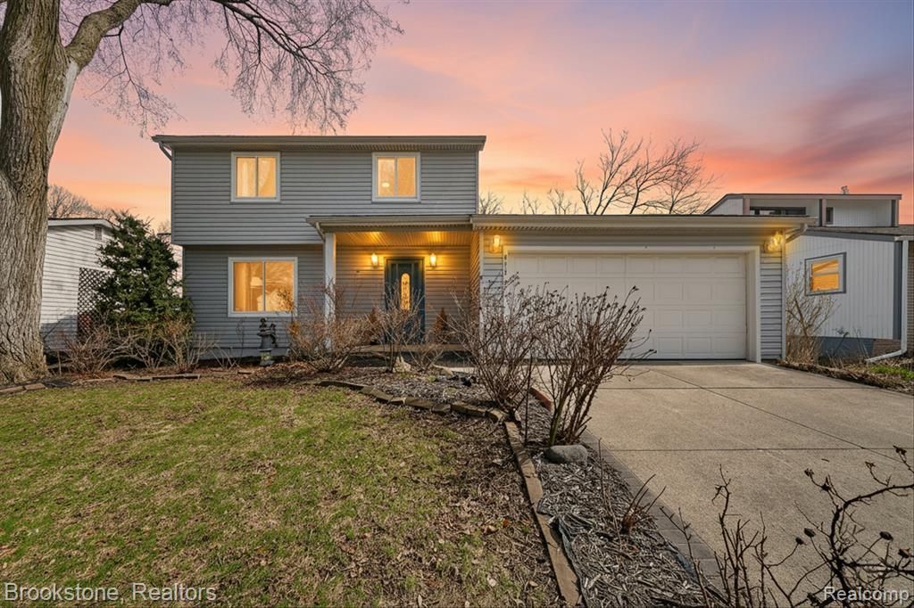 472 Westlawn Street, York Township, MI 48197 Main Photo