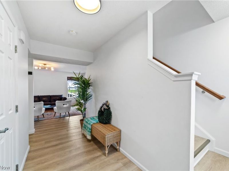 6120 Greenview Trail, North Ridgeville, OH 44039 Photo 16