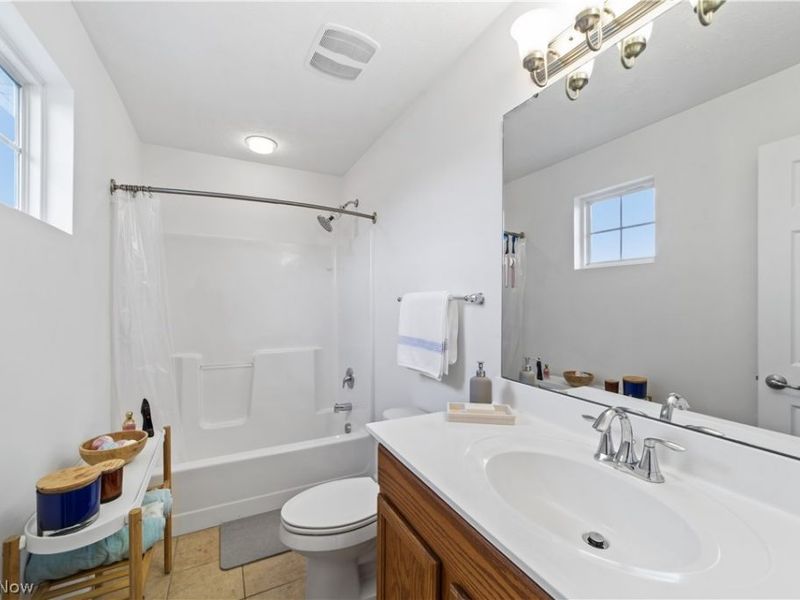 6120 Greenview Trail, North Ridgeville, OH 44039 Photo 20