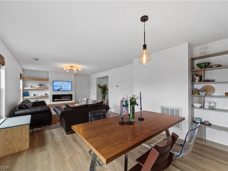 6120 Greenview Trail, North Ridgeville, OH 44039 Photo 3