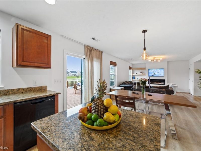 6120 Greenview Trail, North Ridgeville, OH 44039 Photo 5