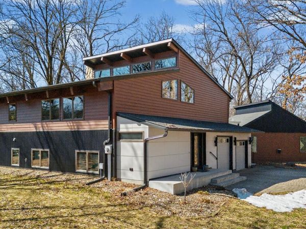 6835 Buckthorn Drive NW, Rochester, MN 55901