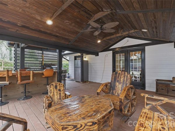 816 Sharon Drive, Waxhaw, NC 28173