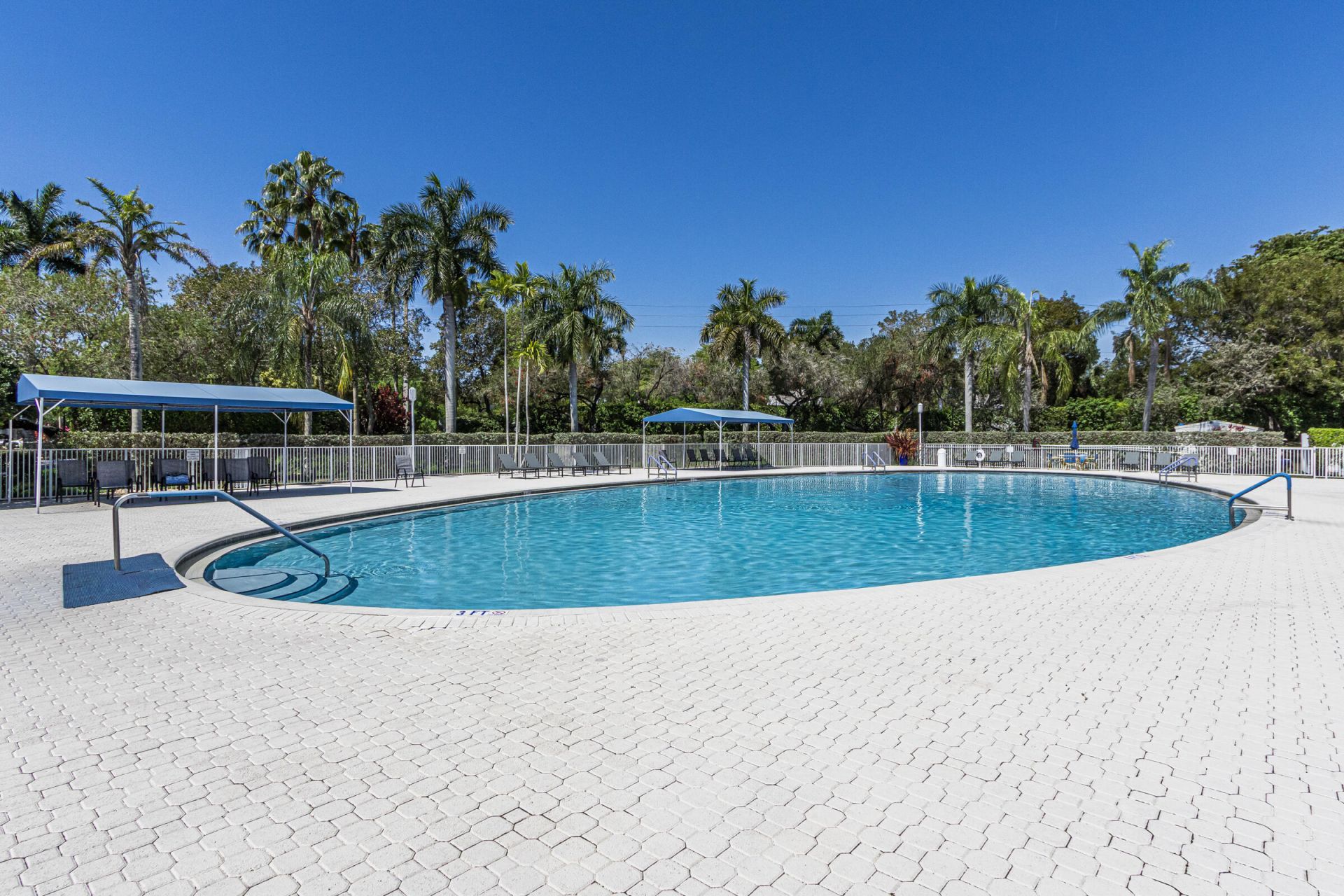 7552 Trent Drive, Unit 301, Tamarac, FL 33321 Photo