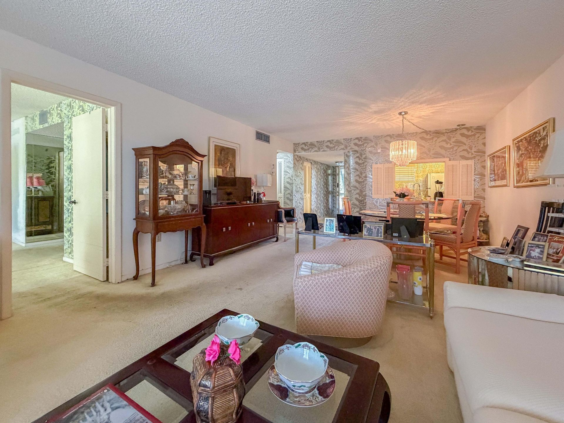 3930 Inverrary Boulevard, Unit 304-d, Lauderhill, FL 33319 Photo