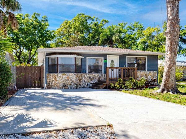 3626 QUEEN STREET N, ST PETERSBURG, FL 33713