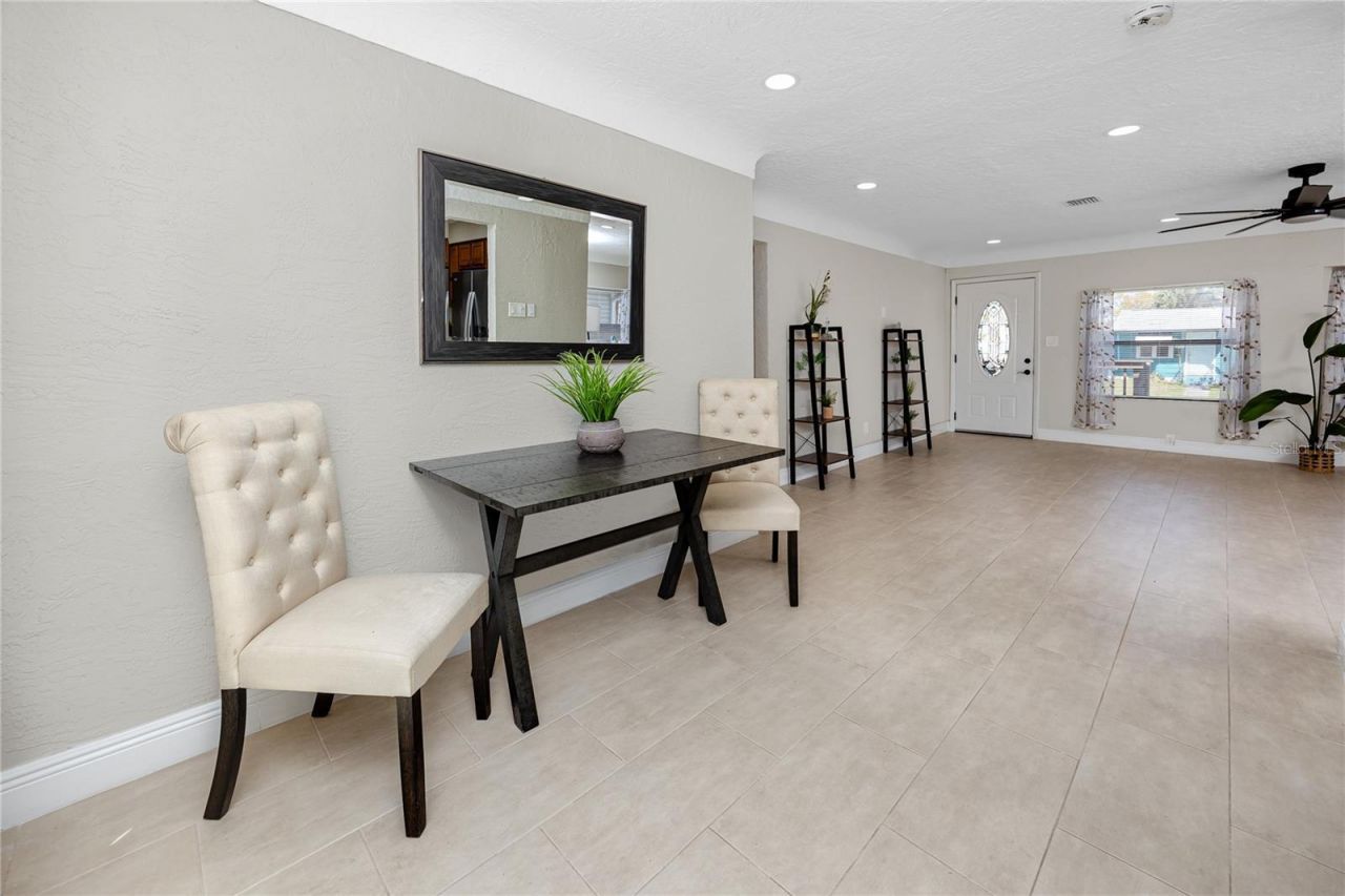 3626 Queen Street N, Saint Petersburg, FL 33713 Photo