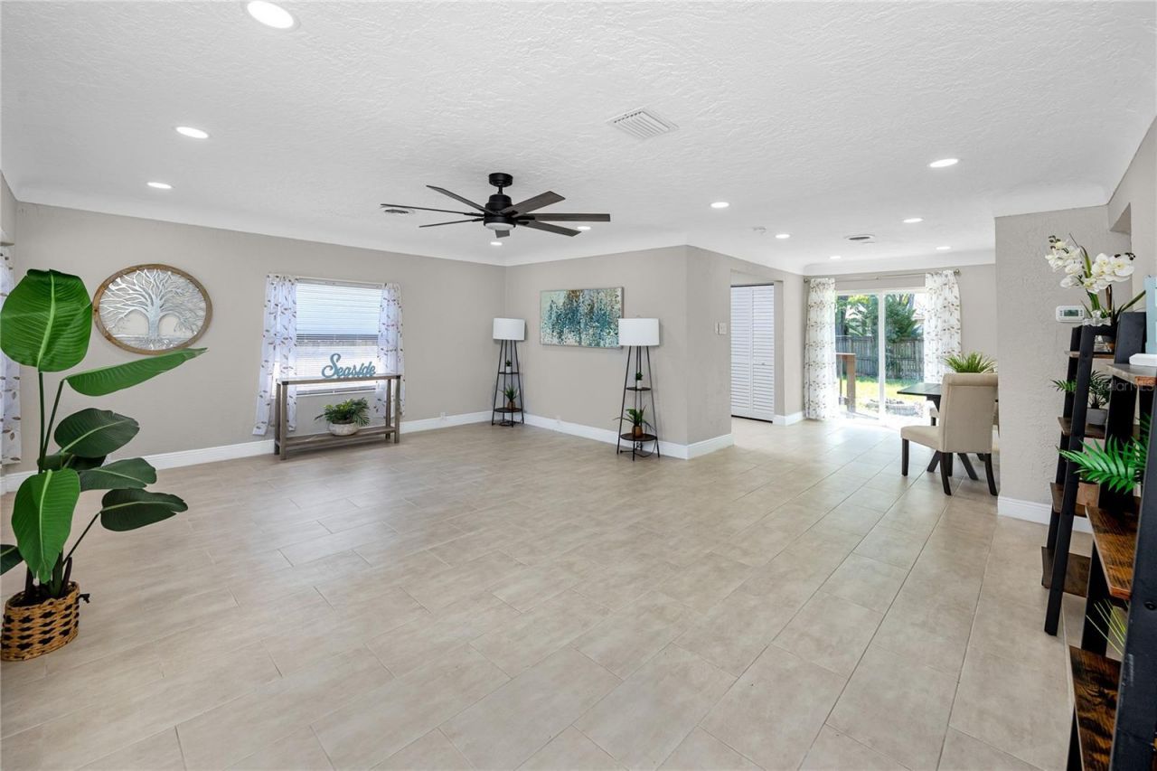 3626 Queen Street N, Saint Petersburg, FL 33713 Photo