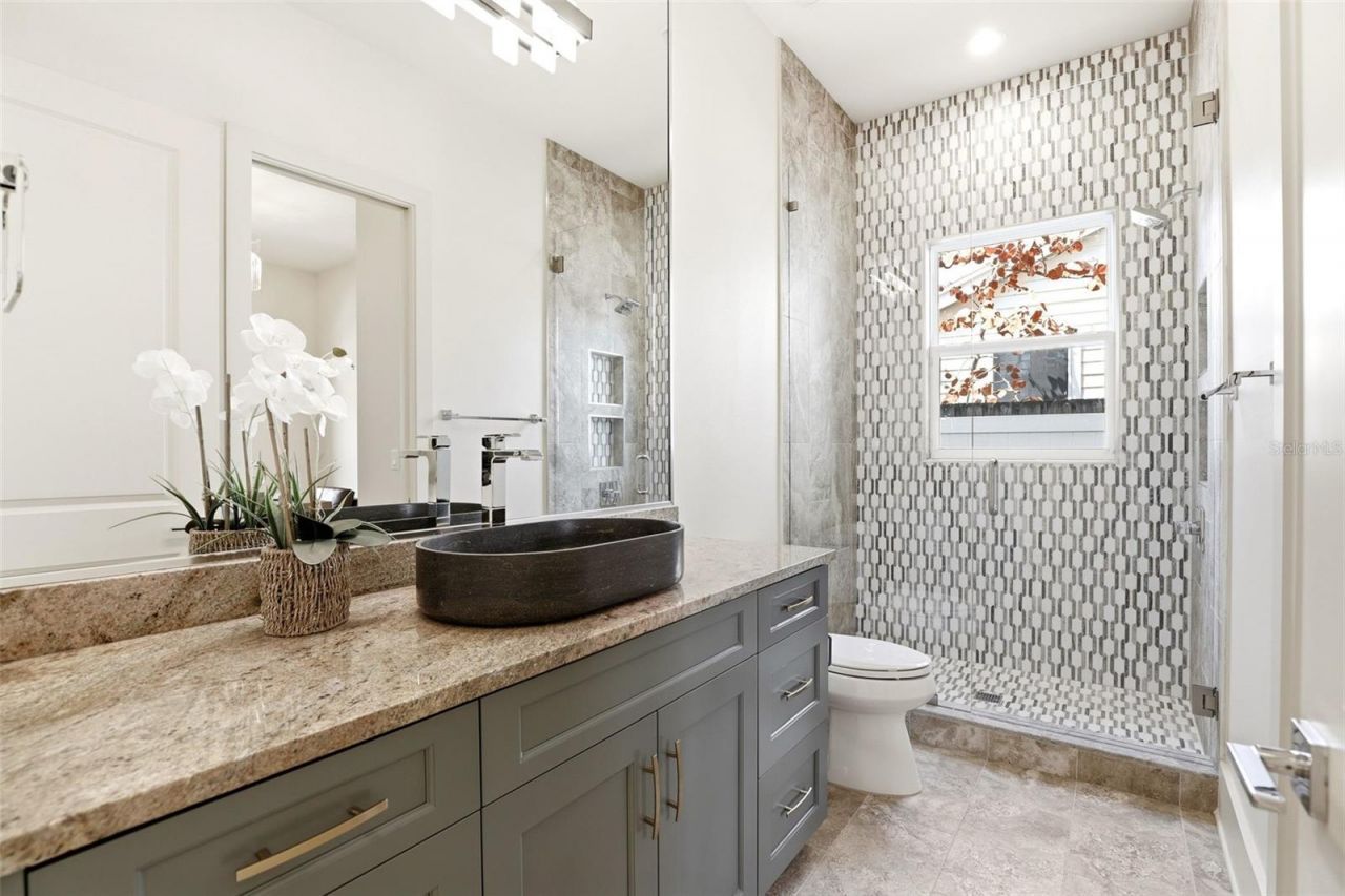 330 W Princeton Street, Orlando, FL 32804 Photo