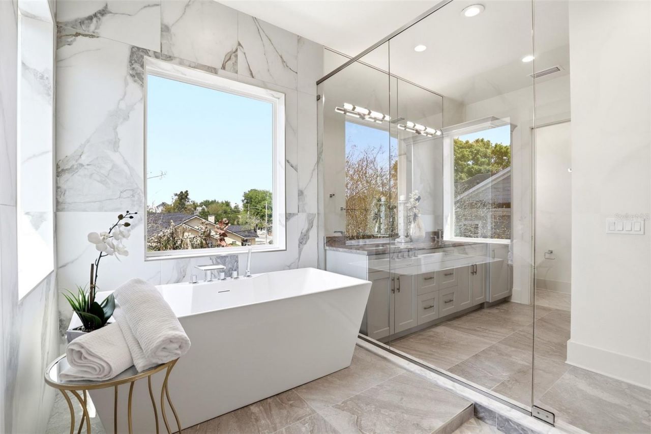 330 W Princeton Street, Orlando, FL 32804 Photo