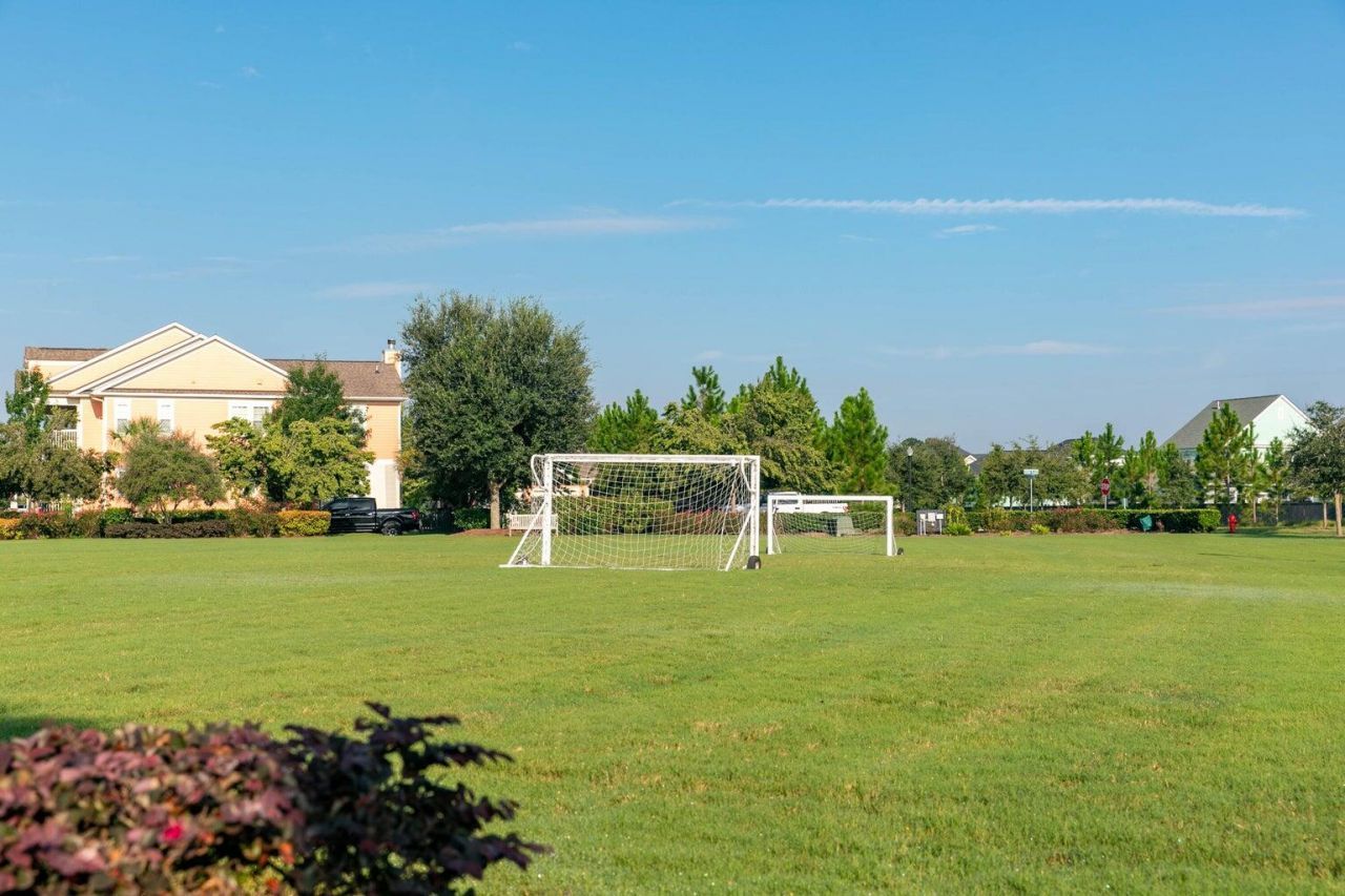 287 Denham Street Photo 29