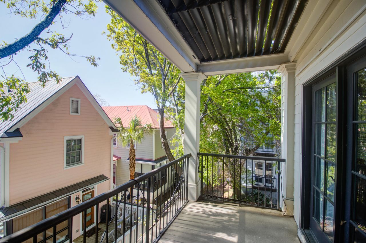 13 Corinne Street Photo 18
