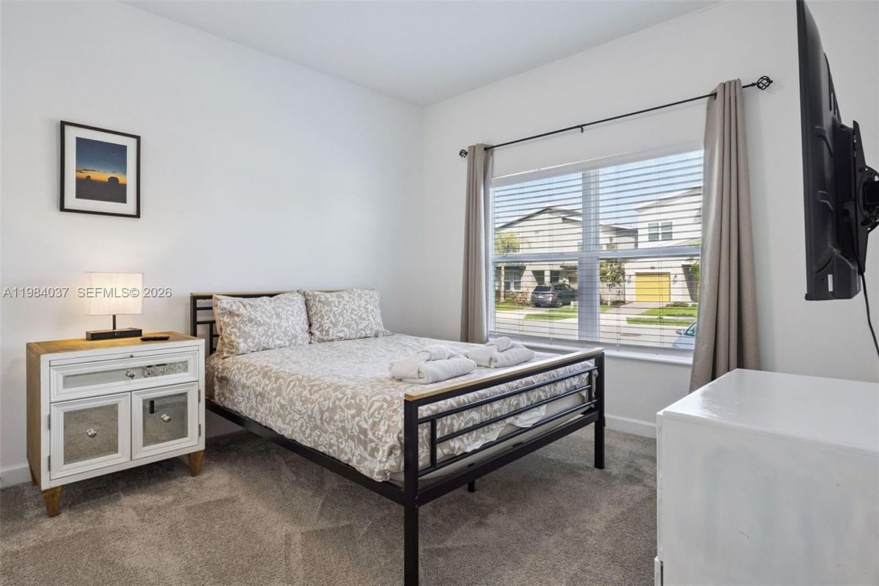 992 Leasder St, Davenport, FL 33896 Photo