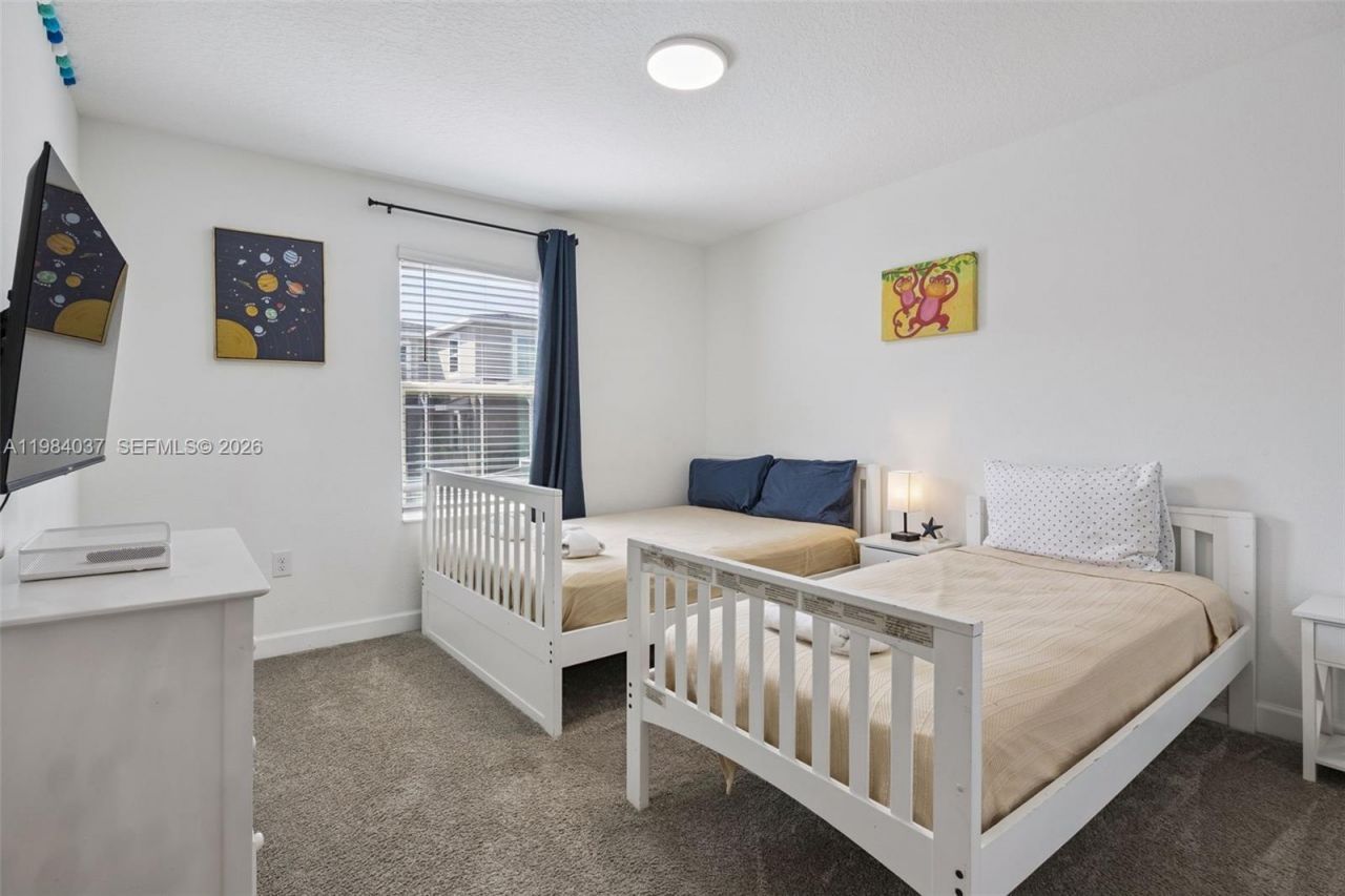 992 Leasder St, Davenport, FL 33896 Photo