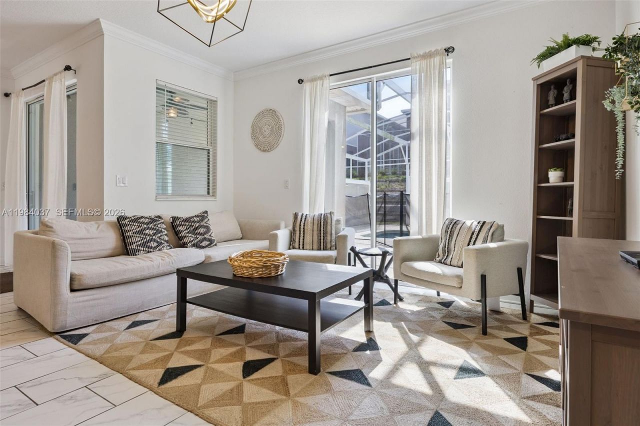 992 Leasder St, Davenport, FL 33896 Photo