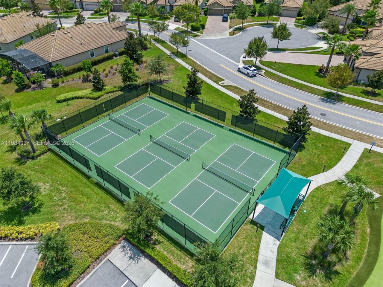 992 Leasder St, Davenport, FL 33896 Photo