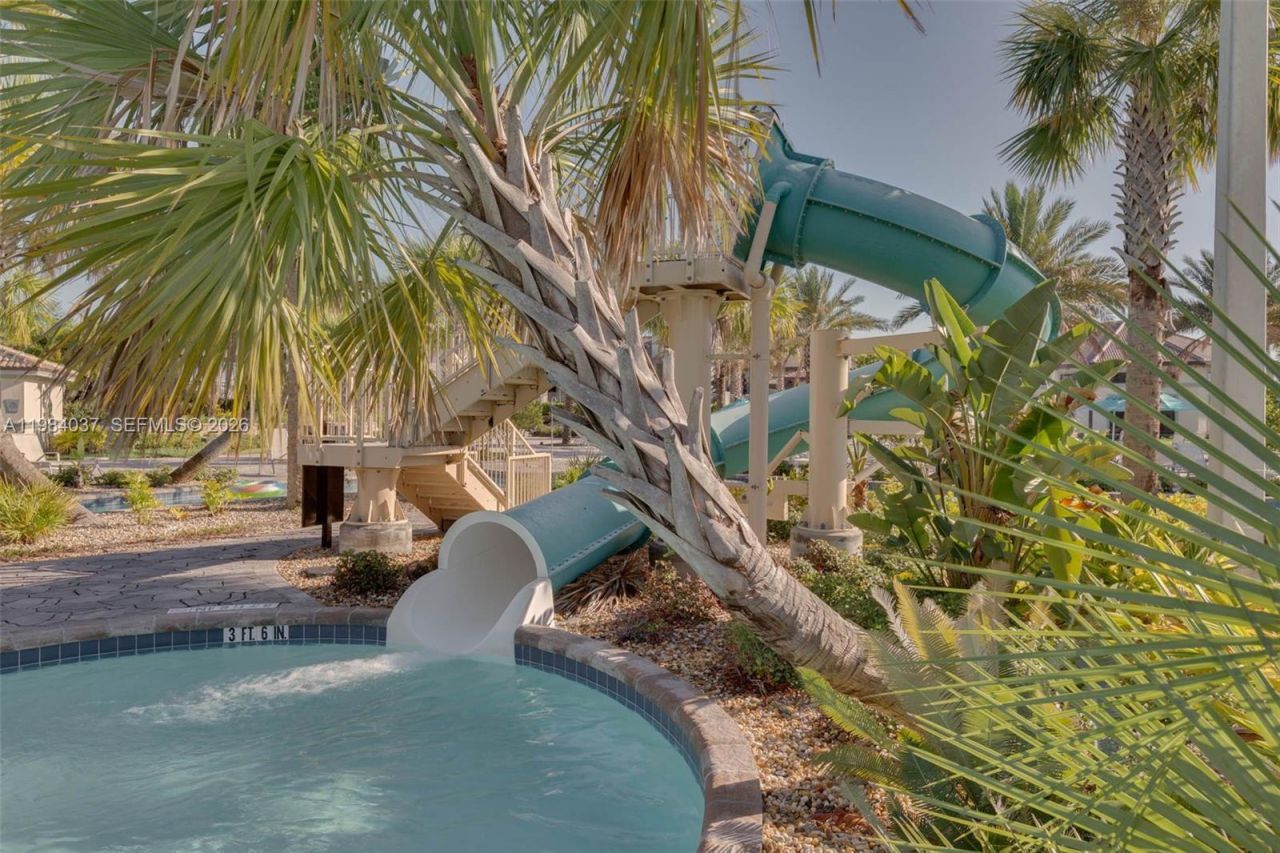 992 Leasder St, Davenport, FL 33896 Photo