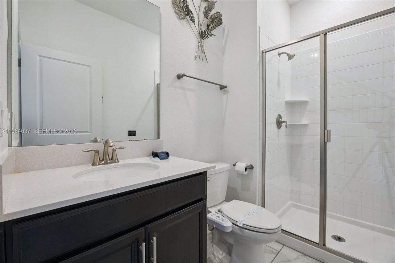 992 Leasder St, Davenport, FL 33896 Photo