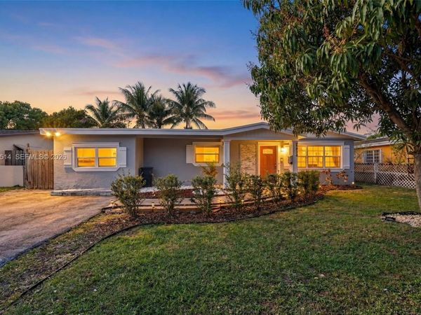 6621 NW 21st St , Sunrise, FL 33313