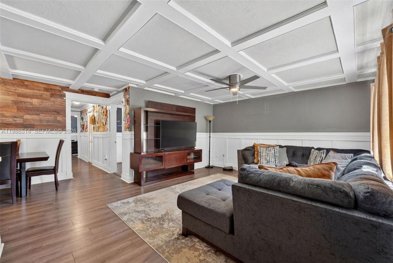 6621 NW 21st St , Sunrise, FL 33313 Photo