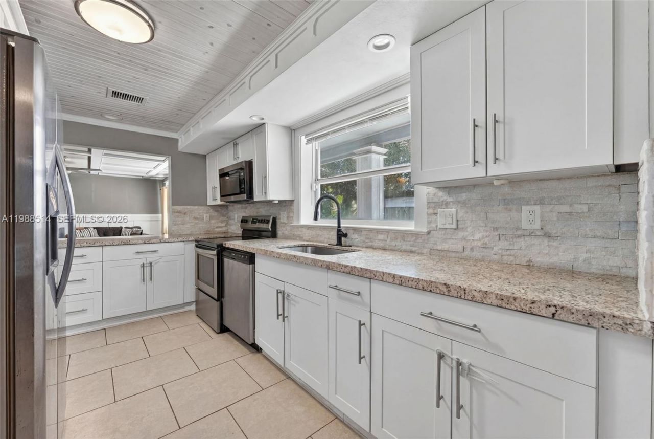 6621 NW 21st St , Sunrise, FL 33313 Photo