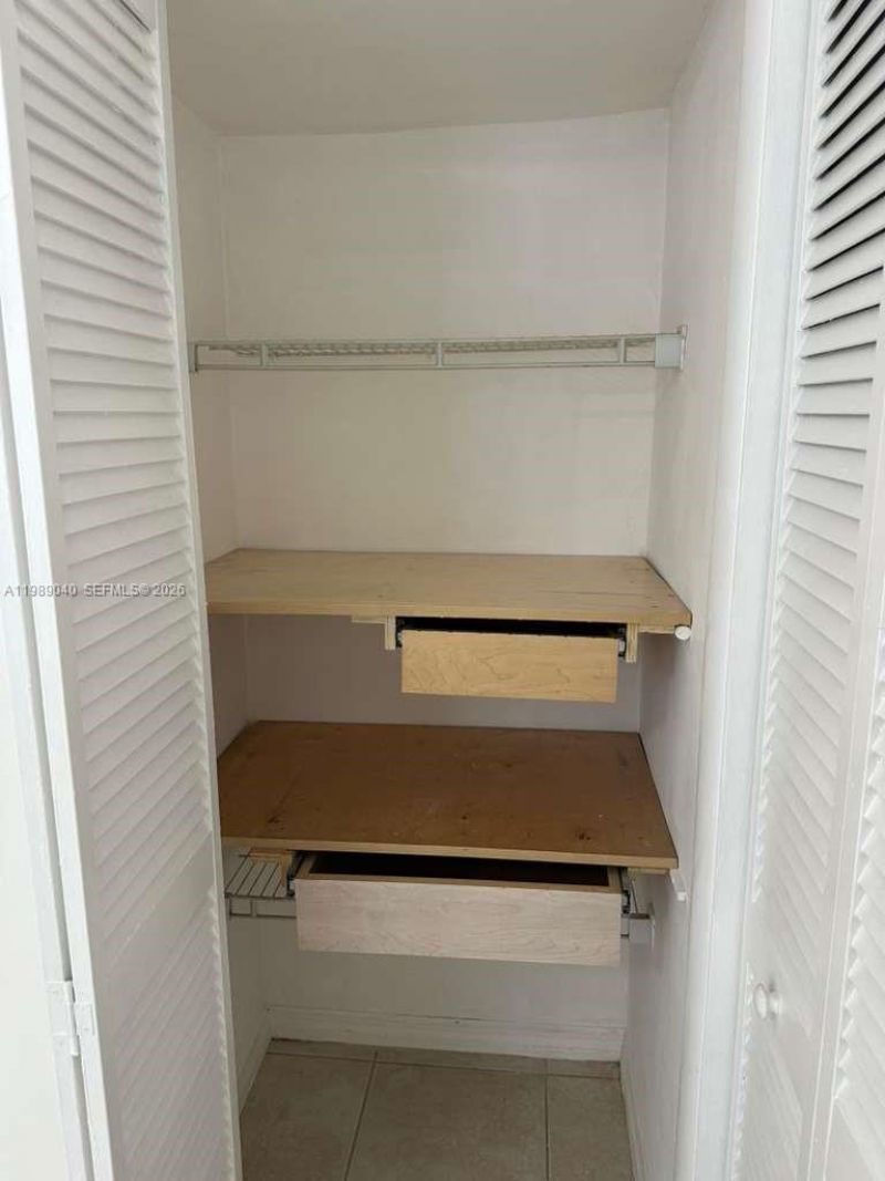 375 E 4th St, Unit 4, Hialeah, FL 33010 Photo