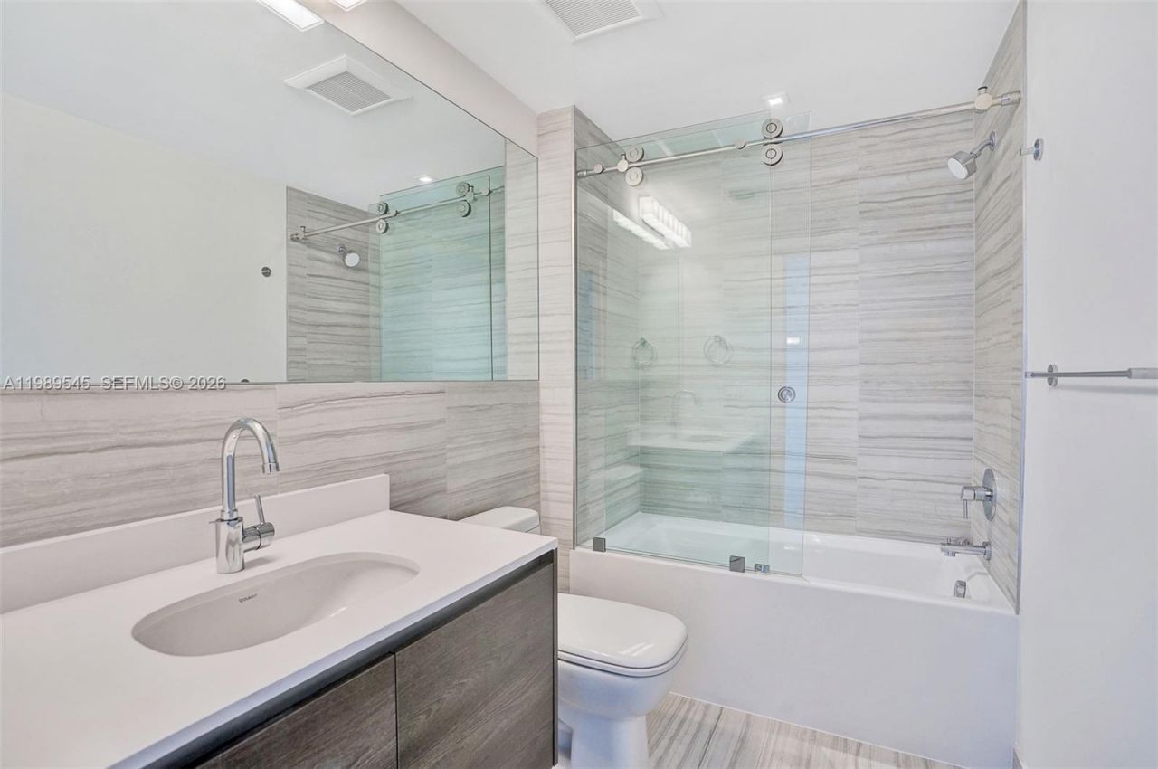 301 Altara Ave, Unit 835, Coral Gables, FL 33146 Photo