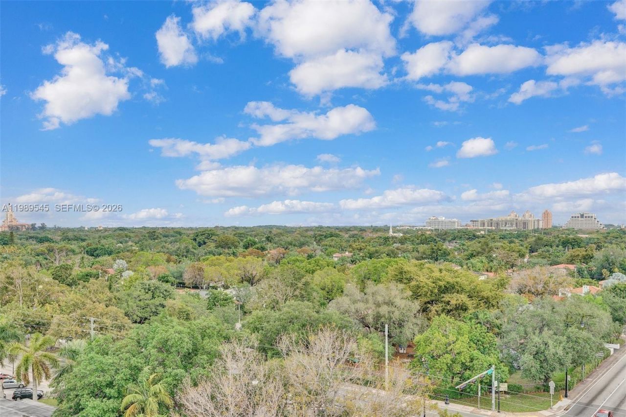 301 Altara Ave, Unit 835, Coral Gables, FL 33146 Photo