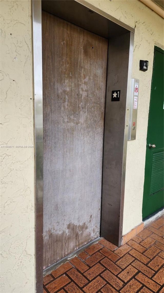 9405 W Flagler St , Unit D204, Miami, FL 33174 Photo