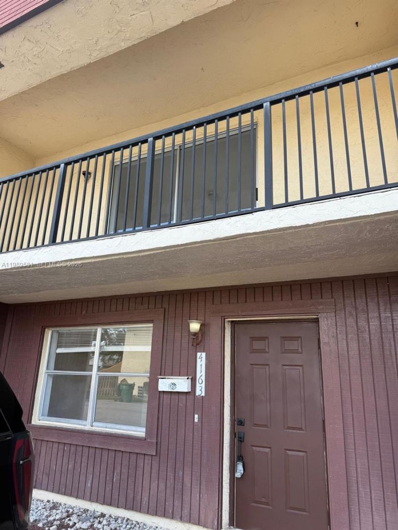 4163 SW 66th Ter, Unit 108, Davie, FL 33314 Photo