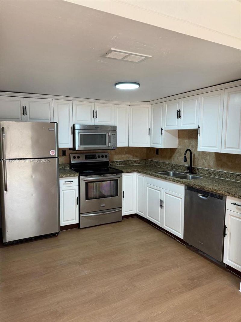 4163 SW 66th Ter, Unit 108, Davie, FL 33314 Photo