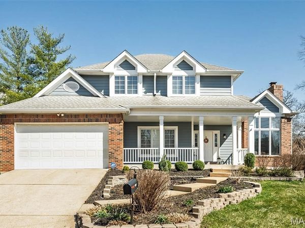 2134 Lakeview Drive, Crystal Lake Park, MO 63131