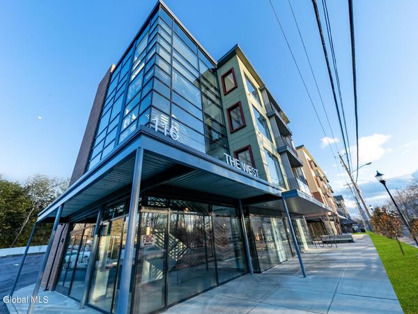 116 West Avenue, Unit 402, Saratoga Springs, NY 12866