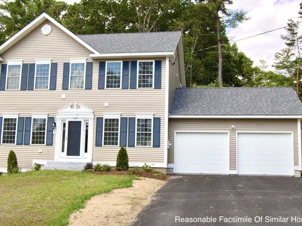 83 Lantern Drive, Sandown, NH 03873