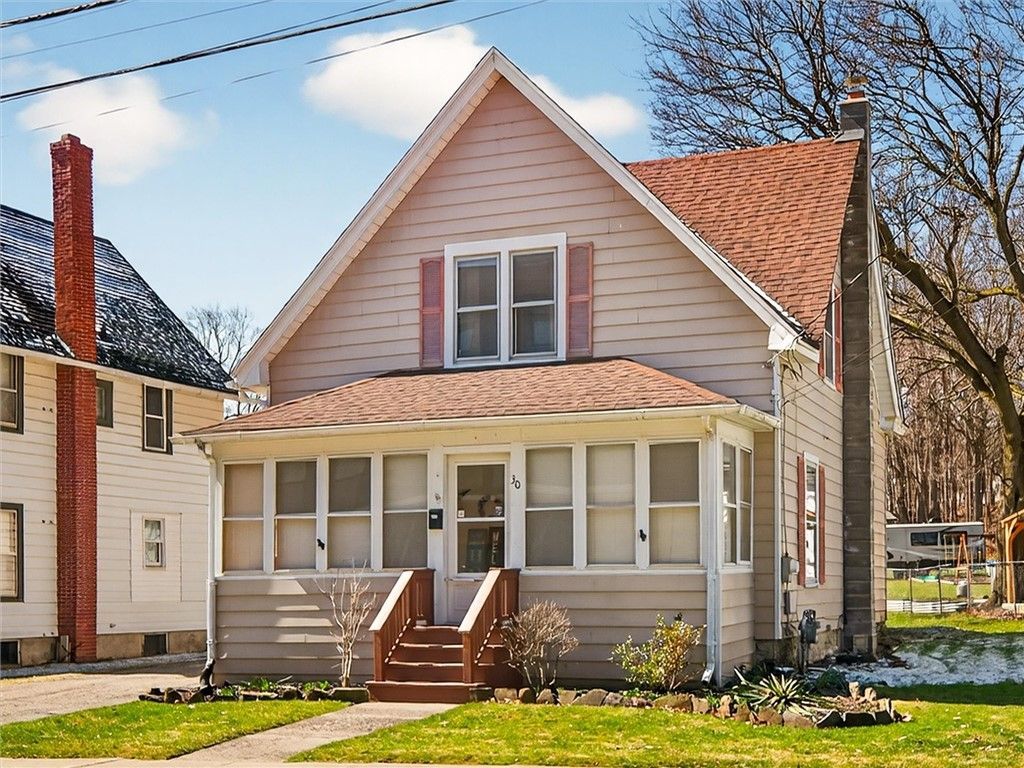 30 Elm St, Perry, NY 14530 Main Photo