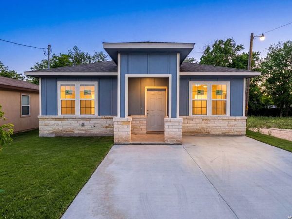 717 Avenue C, Seguin, TX 78155