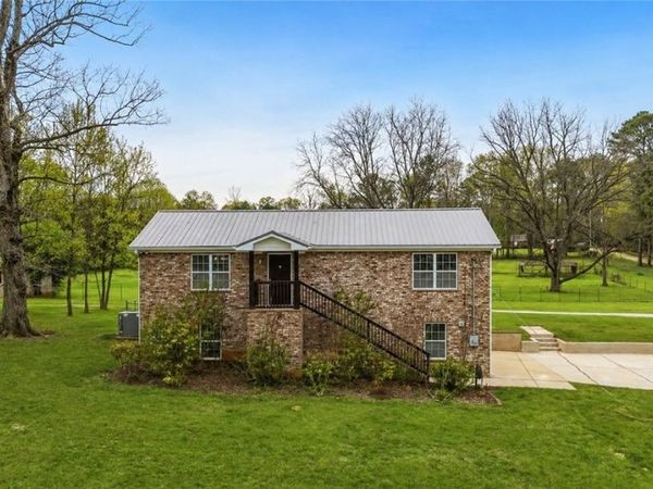5785 Eastern Valley Road, McCalla, AL 35111