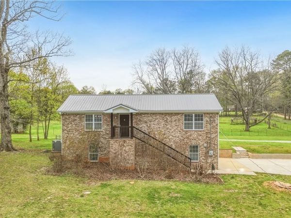 5785 Eastern Valley Road, McCalla, AL 35111