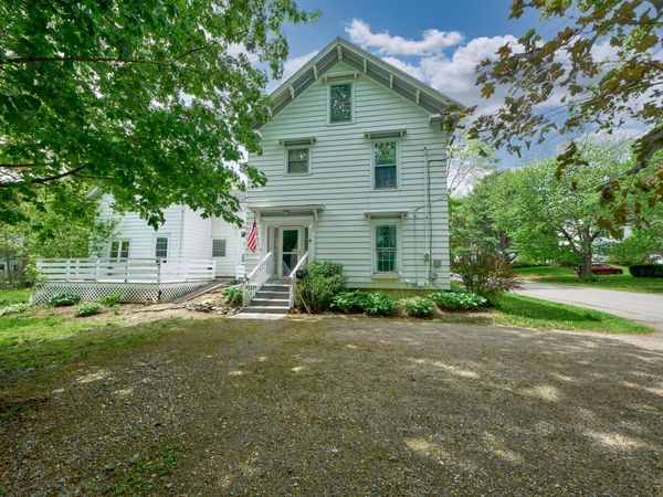 20 Chestnut Street, Rockland, ME 04841